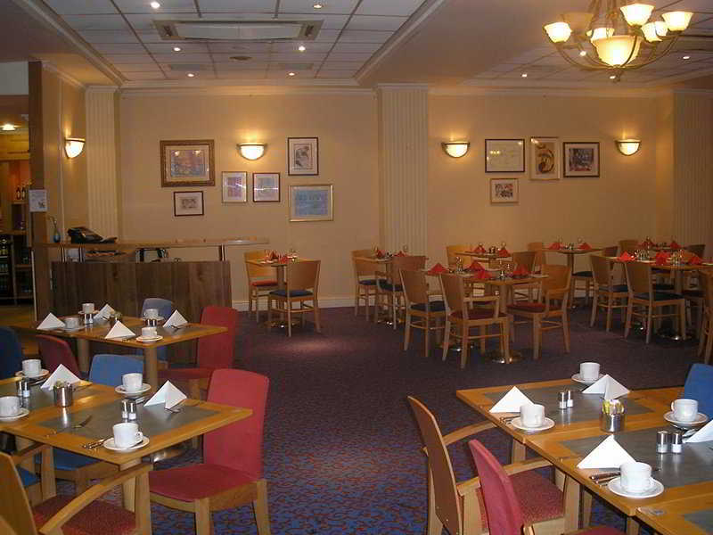 Mercure Cardiff North Hotel Restaurant foto